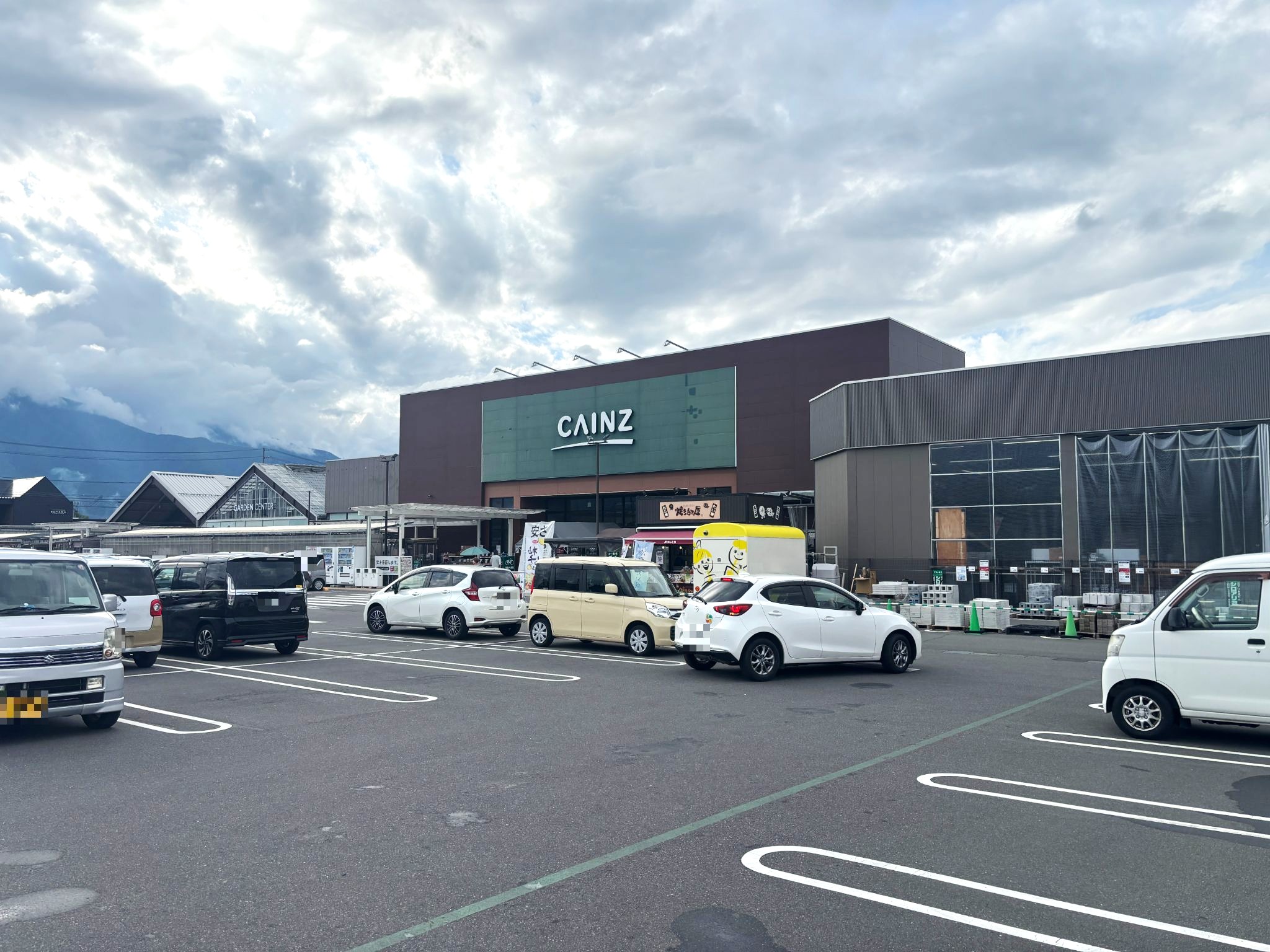 カインズ梓川店